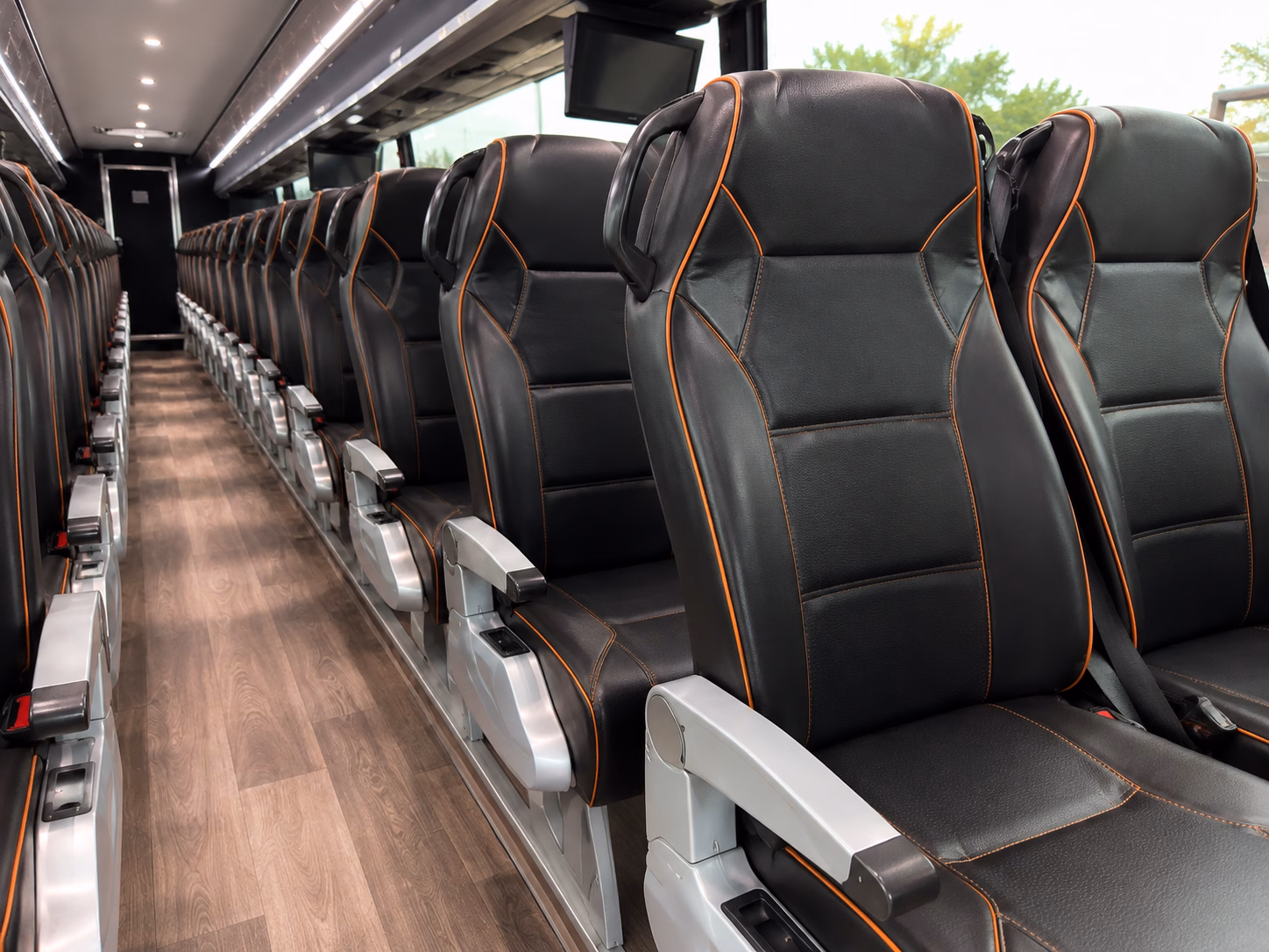 charter buses to mayo civic center concerts and shows