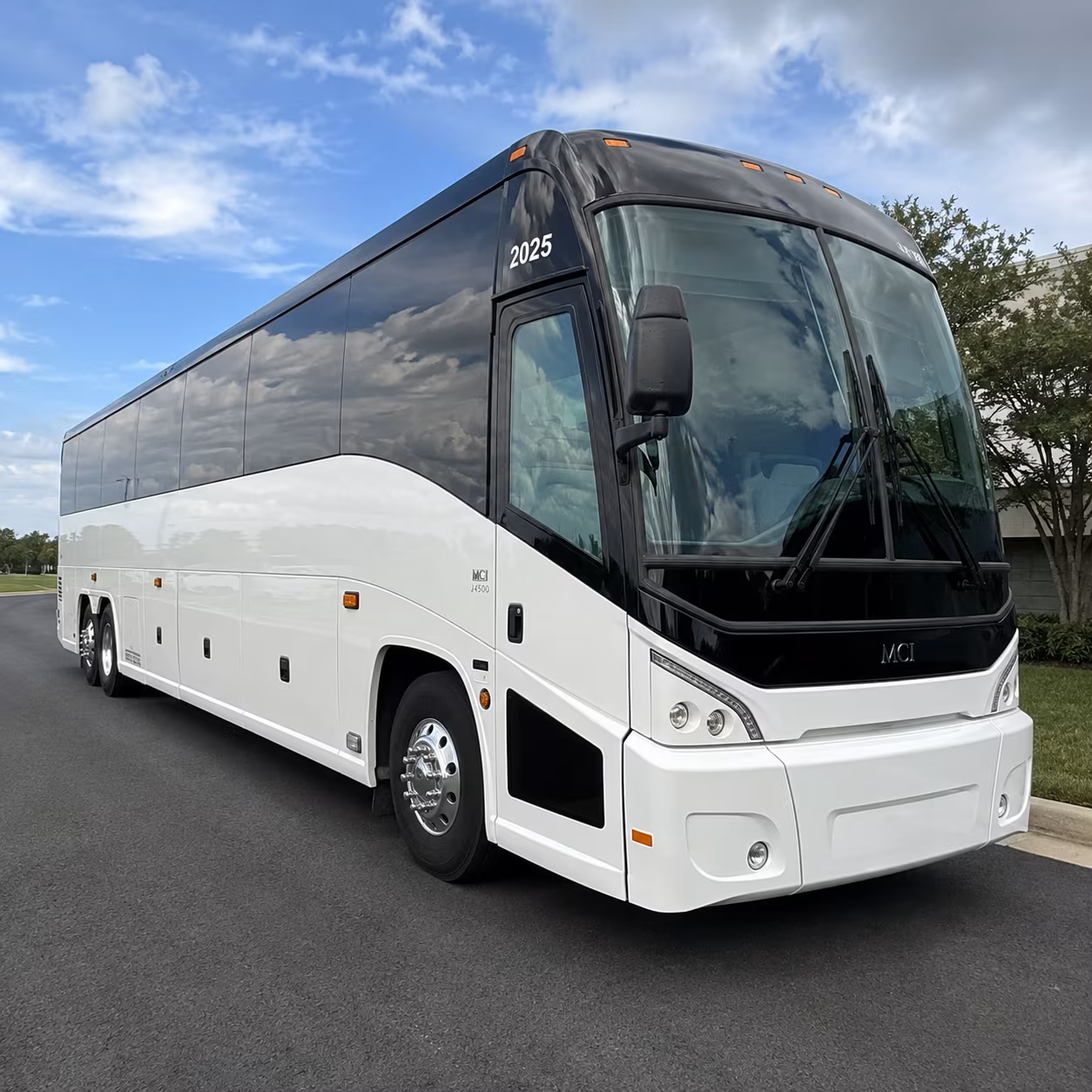 medical conference group buses for visiting physicians and research teams