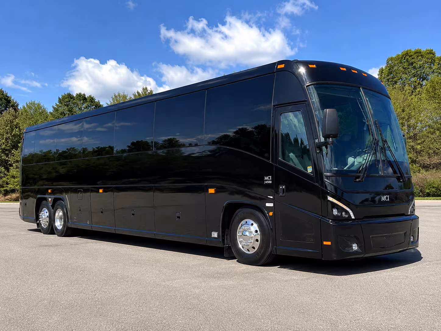 out of state charter bus rentals from rochester to iowa south dakota and beyond