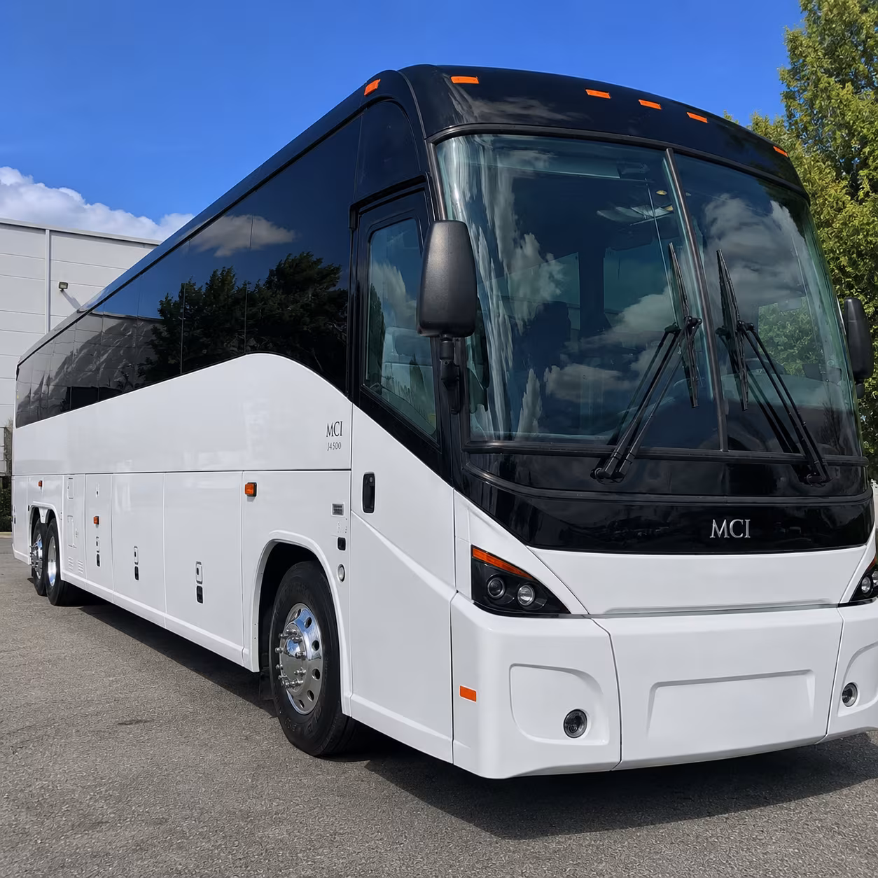 rochester international airport transfers for business travelers and conference groups